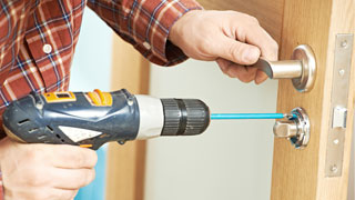 Automotive Locksmith at Southwest Center City Philadelphia, Pennsylvania